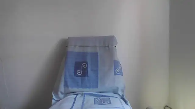 Snapshot of fl3xxx1 chatting on April 6, 2026, 9:21 am fl3xxx1 online show from April 6, 2026, 9:21 am