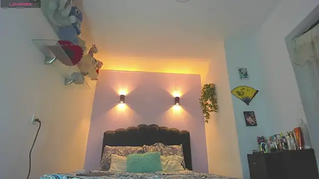 Snapshot of Sofia_Clauss_ chatting on June 20, 2026, 5:32 am Sofia Clauss online show from June 20, 2026, 5:32 am