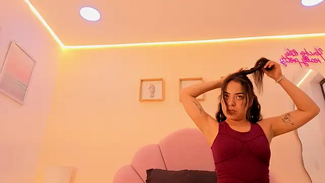 Snapshot of Sofia_Clauss_ chatting on July 8, 2026, 4:39 am Sofia Clauss online show from July 8, 2026, 4:39 am