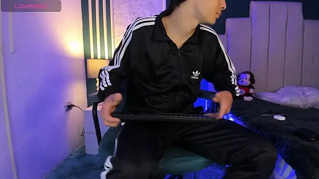 AlessandroDybala online show from February 26, 2025, 12:14 pm