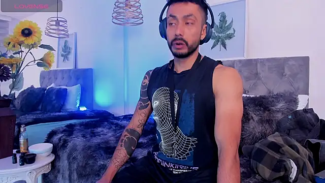 Tom cooper  online show from September 27, 2025, 1:05 pm