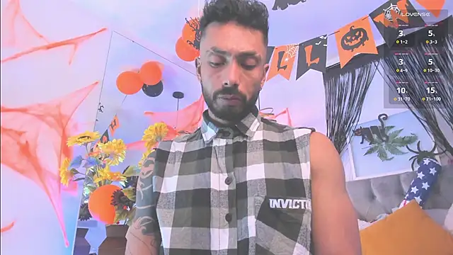 Tom cooper  online show from October 17, 2025, 12:52 pm