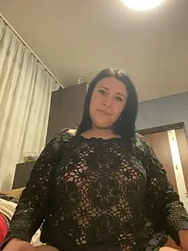 Snapshot of CuteNata chatting on December 17, 2024, 6:31 pm CuteNata online show from December 17, 2024, 6:31 pm