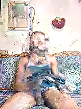BadBoySmoker7070 online show from May 4, 2026, 4:03 pm