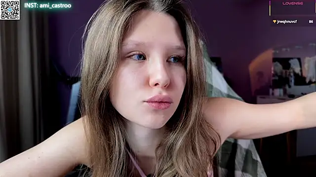 Snapshot of Ameliia_castro chatting on December 4, 2025, 4:44 am Ameliia castro online show from December 4, 2025, 4:44 am