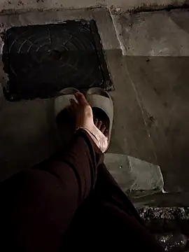 Krishporn online show from November 6, 2025, 10:10 pm