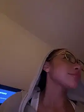 CardiSweetBaby online show from January 12, 2025, 1:00 am