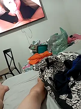 Piffer171819 online show from November 27, 2025, 9:55 am