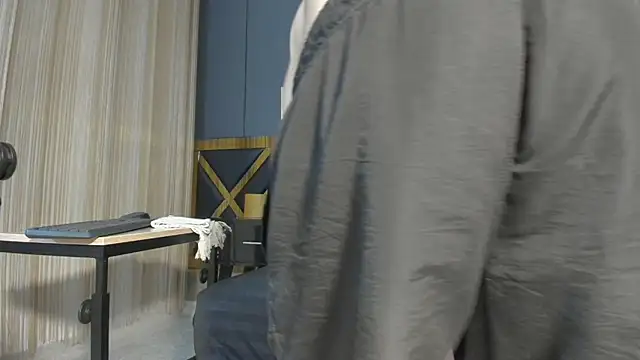 Rhaegal hot online show from December 18, 2024, 8:47 pm