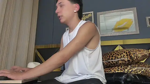 Rhaegal hot online show from February 6, 2025, 12:48 pm