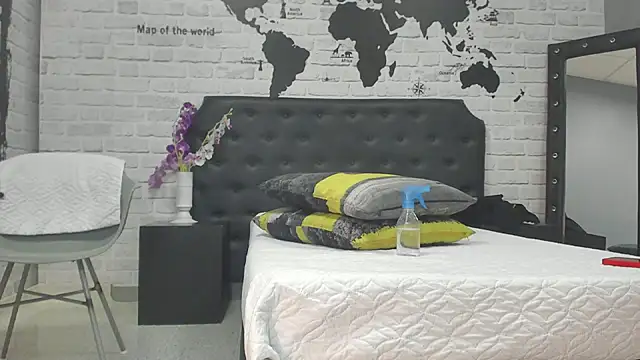 Rhaegal hot online show from March 22, 2025, 6:47 pm