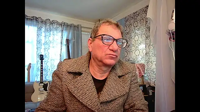 coryassman online show from January 17, 2025, 9:39 pm