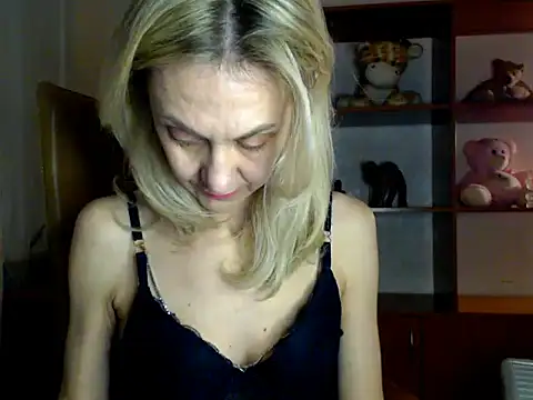 Tanya6547 online show from December 25, 2024, 1:51 pm