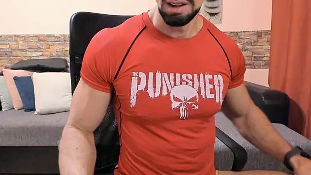 Snapshot of HotHunkTrainer chatting on December 21, 2025, 8:32 am HotHunkTrainer online show from December 21, 2025, 8:32 am