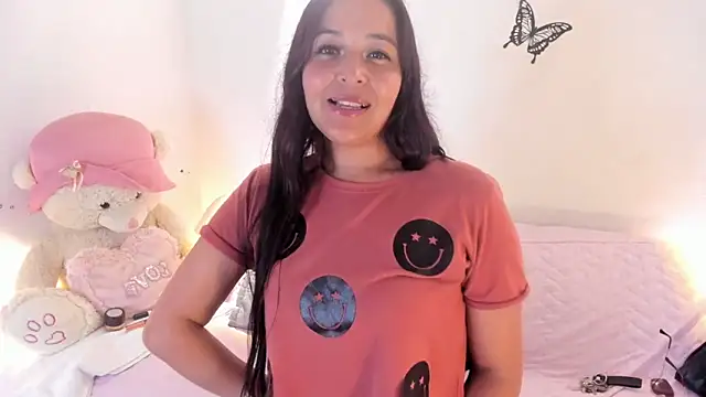 jessamond online show from April 16, 2026, 10:01 pm