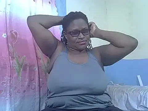 Snapshot of sexy_bigboobss chatting on March 13, 2025, 11:19 am sexy bigboobss online show from March 13, 2025, 11:19 am