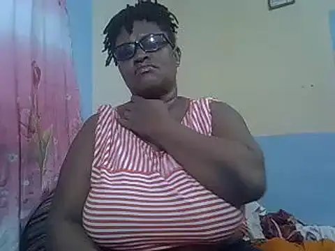 Snapshot of sexy_bigboobss chatting on March 15, 2025, 9:09 am sexy bigboobss online show from March 15, 2025, 9:09 am