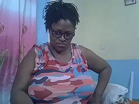 Snapshot of sexy_bigboobss chatting on March 19, 2025, 10:31 pm sexy bigboobss online show from March 19, 2025, 10:31 pm