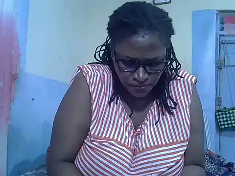 Snapshot of sexy_bigboobss chatting on September 12, 2025, 7:14 pm sexy bigboobss online show from September 12, 2025, 7:14 pm