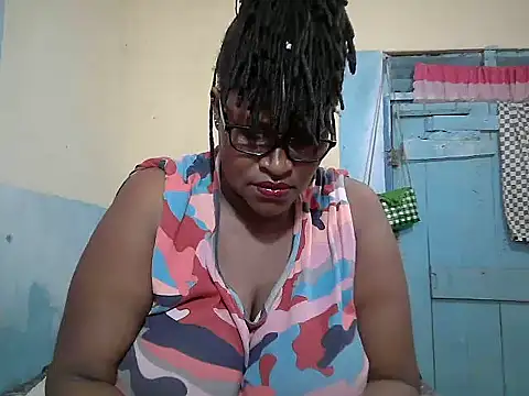 Snapshot of sexy_bigboobss chatting on March 10, 2026, 7:24 am sexy bigboobss online show from March 10, 2026, 7:24 am