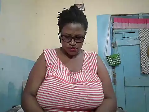 Snapshot of sexy_bigboobss chatting on March 20, 2026, 6:07 am sexy bigboobss online show from March 20, 2026, 6:07 am