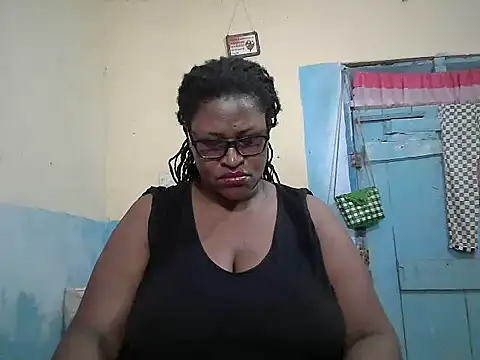 Snapshot of sexy_bigboobss chatting on March 27, 2026, 8:26 am sexy bigboobss online show from March 27, 2026, 8:26 am