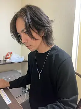 Snapshot of Katakuriko-Denpun chatting on November 26, 2025, 8:04 am Katakuriko-Denpun online show from November 26, 2025, 8:04 am