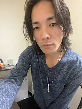 Snapshot of Katakuriko-Denpun chatting on November 27, 2025, 12:07 pm Katakuriko-Denpun online show from November 27, 2025, 12:07 pm