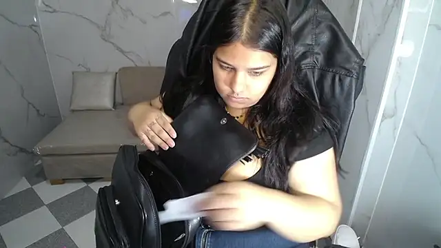 Snapshot of skeler_lovd_b_ chatting on February 10, 2026, 12:20 pm skeler lovd b online show from February 10, 2026, 12:20 pm