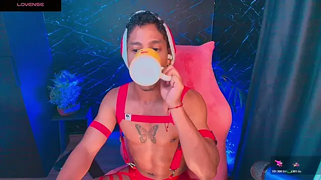 Palo santo online show from January 6, 2026, 7:56 am