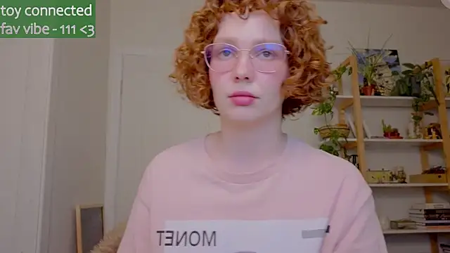 Snapshot of _lightmyfire chatting on October 3, 2025, 10:07 pm lightmyfire online show from October 3, 2025, 10:07 pm