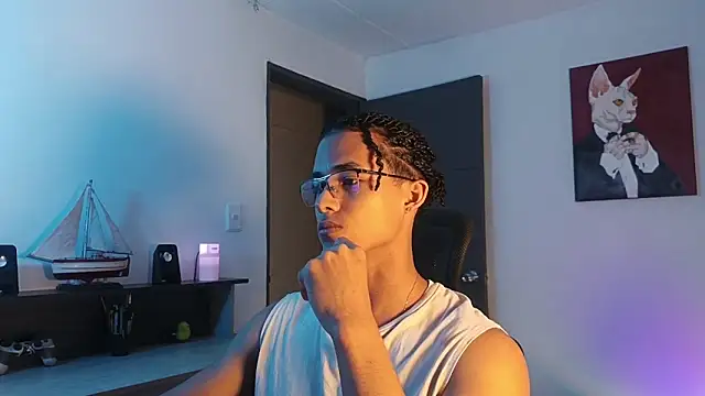 alejo x3 online show from December 15, 2025, 11:53 pm