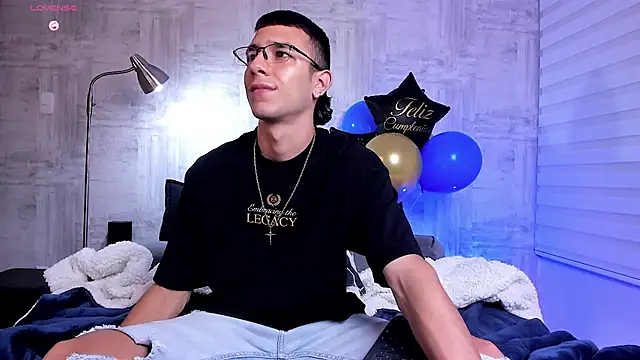 SymonPrince online show from January 11, 2026, 11:54 pm