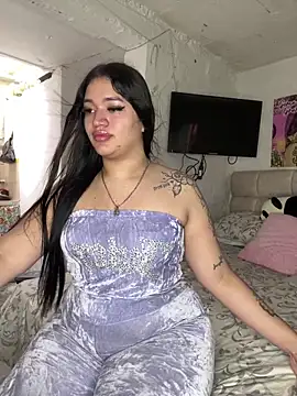 GemaGranadoss online show from November 25, 2025, 3:45 pm