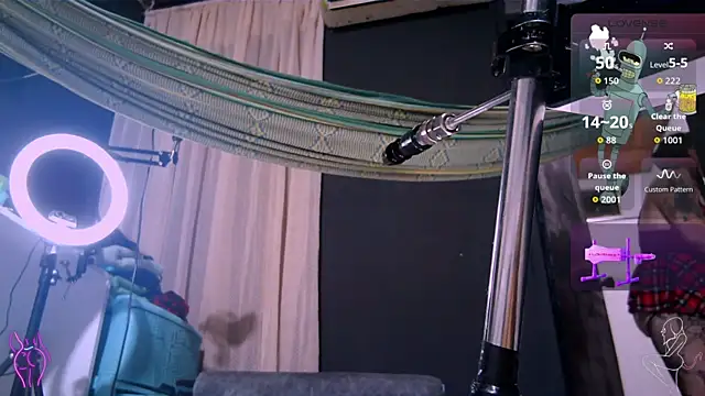 Snapshot of waterfalls_girl chatting on November 7, 2025, 12:54 am waterfalls girl online show from November 7, 2025, 12:54 am