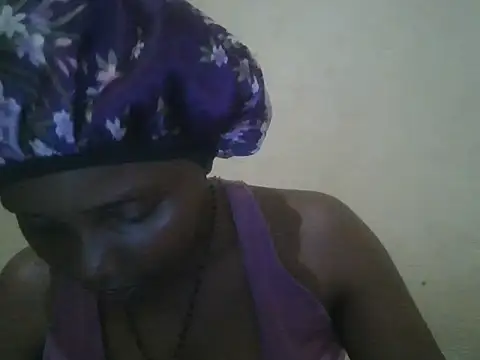 Snapshot of browny_yummy chatting on February 12, 2025, 5:58 pm browny yummy online show from February 12, 2025, 5:58 pm