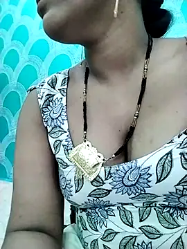 Snapshot of IslamicPimento chatting on February 10, 2025, 8:42 am IslamicPimento online show from February 10, 2025, 8:42 am