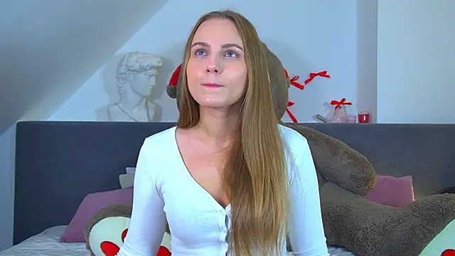 MelissaMelrey online show from September 22, 2025, 11:01 am