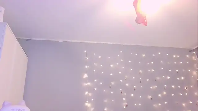 Snapshot of og_maddison chatting on December 7, 2024, 5:15 am og maddison online show from December 7, 2024, 5:15 am