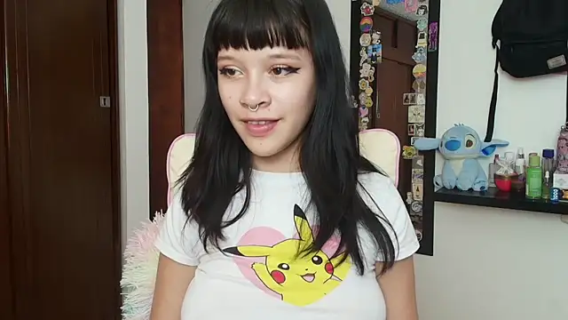 Snapshot of Marceline_0 chatting on December 24, 2024, 4:00 am Marceline 0 online show from December 24, 2024, 4:00 am