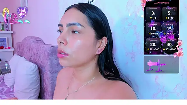 Snapshot of evelinn_belen chatting on April 23, 2026, 2:08 pm evelinn belen online show from April 23, 2026, 2:08 pm