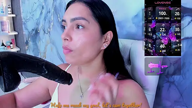 Snapshot of evelinn_belen chatting on June 27, 2026, 12:55 pm evelinn belen online show from June 27, 2026, 12:55 pm
