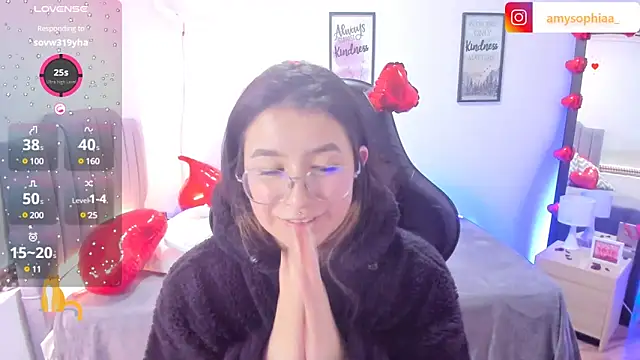 Amy joones online show from February 11, 2025, 7:38 pm