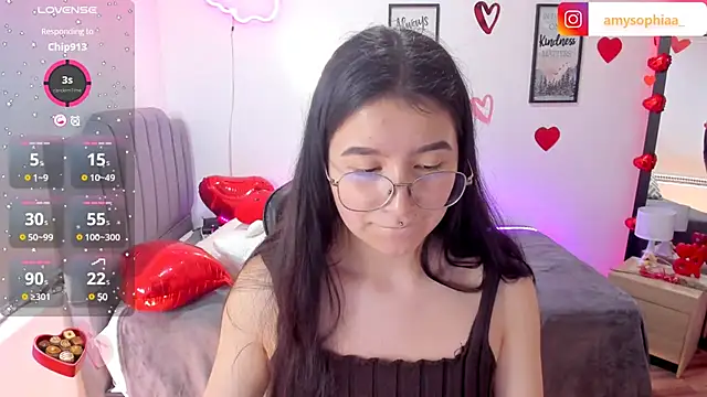 Amy joones online show from February 17, 2025, 4:26 pm