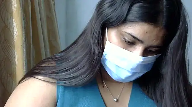 Snapshot of cutelady65 chatting on December 4, 2024, 2:15 pm cutelady65 online show from December 4, 2024, 2:15 pm