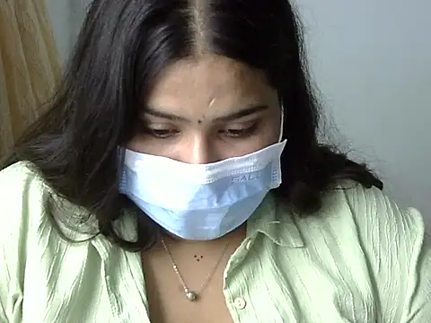 cutelady65 online show from February 12, 2026, 4:02 pm