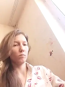 Snapshot of CatFerae chatting on January 17, 2025, 10:44 am CatFerae online show from January 17, 2025, 10:44 am