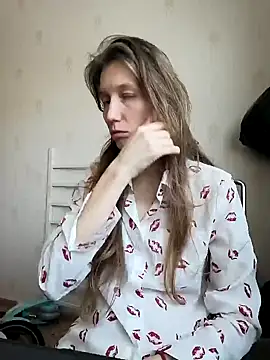 Snapshot of CatFerae chatting on January 18, 2025, 9:24 am CatFerae online show from January 18, 2025, 9:24 am