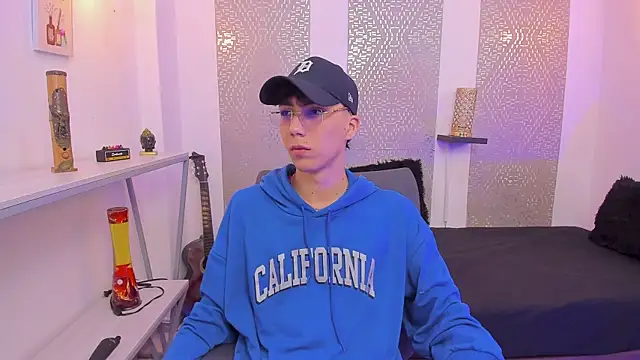 Nikolay Gregori online show from October 29, 2025, 3:53 am