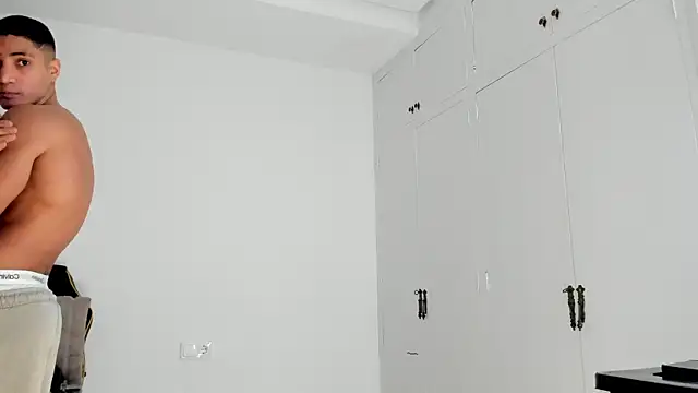 dan01  online show from February 20, 2025, 8:28 am